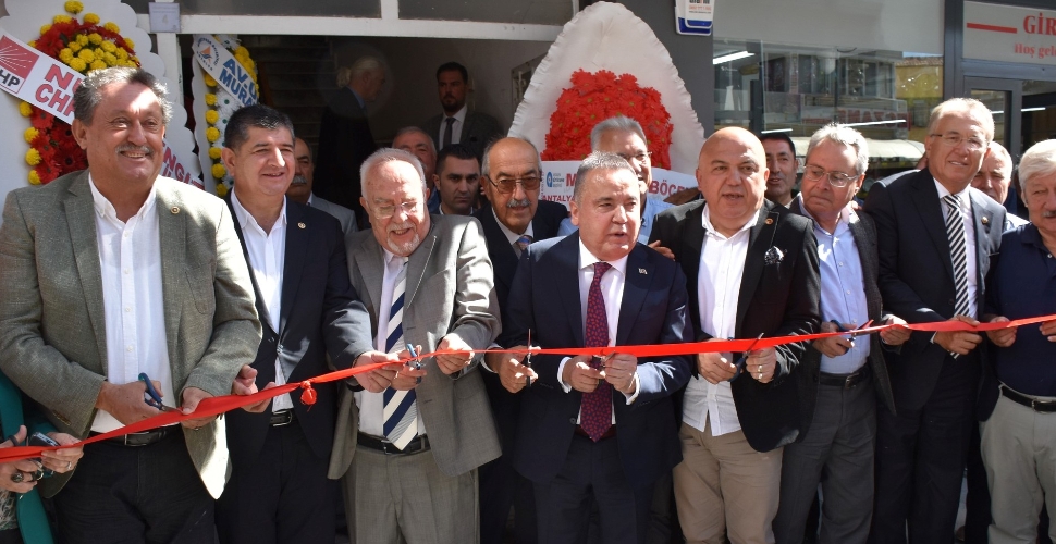 CHP Korkuteli İlçe binası açıldı