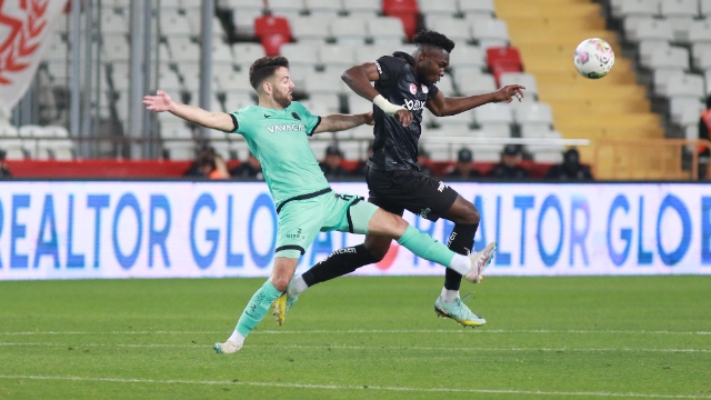 Antalyaspor ateş hattına yaklaştı