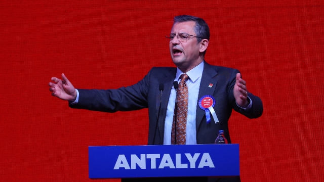 CHP adaylarını tanıttı