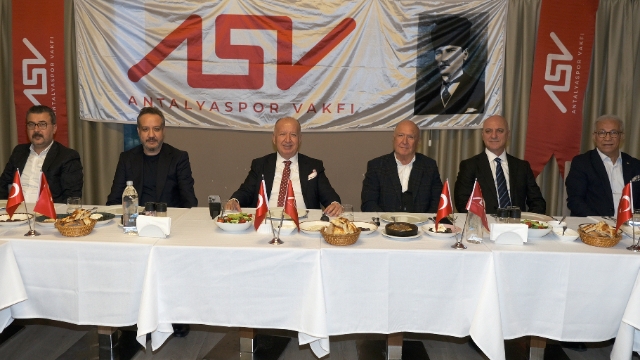Antalyaspor Vakfı İftarda Buluştu