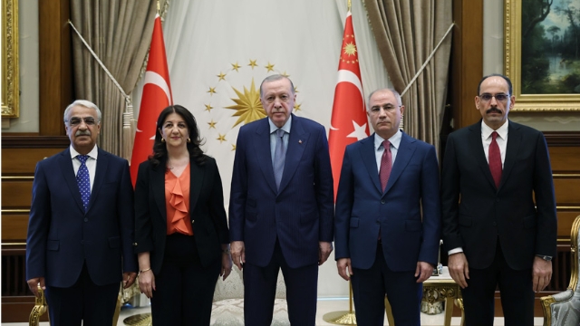 ‘Biz Milletle Beraber Dertliyiz’