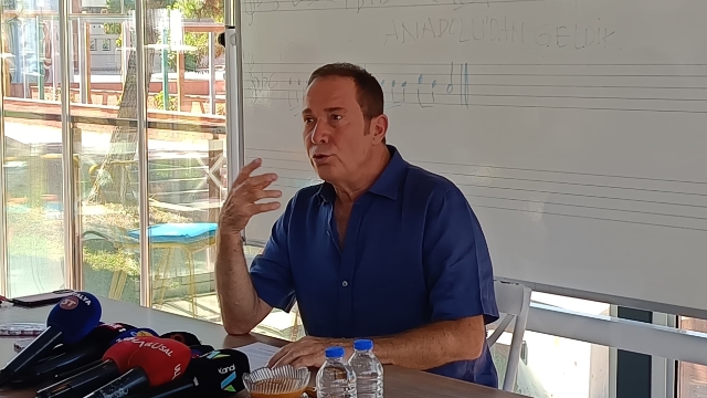 ‘Müzik bozulursa, toplumun ahlakı da bozulur’