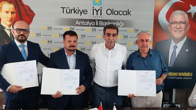 İyi Parti’de değişim rüzgârı