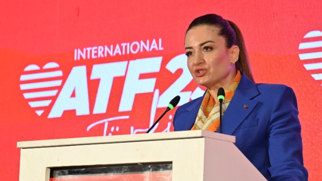“Antalya dört mevsim turizmin adresi olmalı”