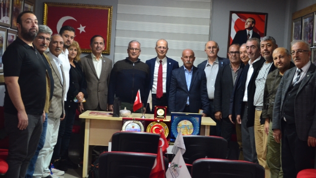 İYİ Parti Muratpaşa'dan Şehit Aileleri ve Gazilere ziyaret