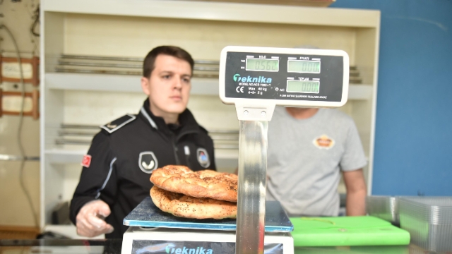 Kepez’de hijyen ve gramaj denetimi