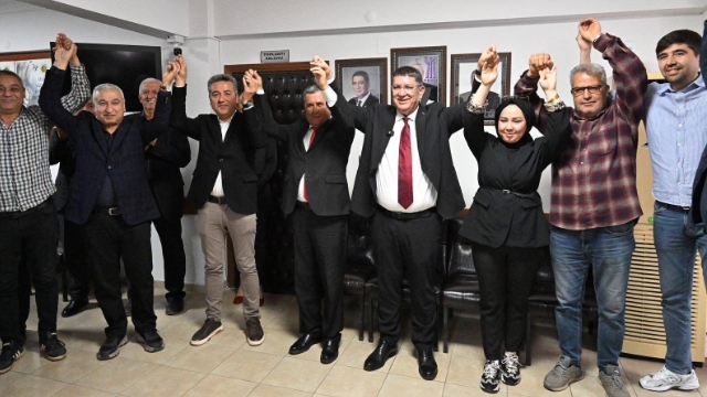 Kaş’tan Gazipaşa’ya 'kırmızı'da birlik hattı