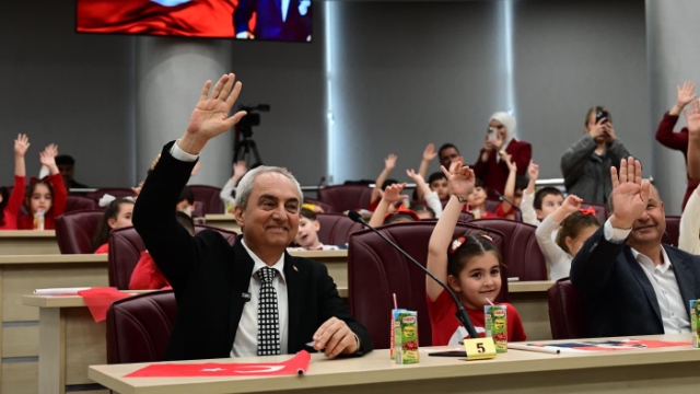 ‘Sizler bu ülkenin umudusunuz’