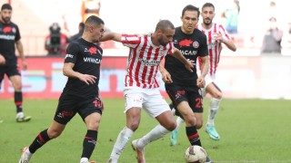 Akrep 3 puanı kaptı