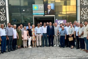 İYİ Parti Aksu İlçe Teşkilatı göreve başladı