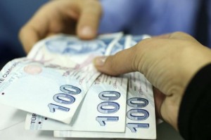 ‘Milletin alın teri çetelere peşkeş çekiliyor’