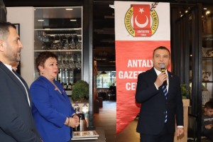 Gazeteciler, 10 Ocak etkinliğinde buluştu