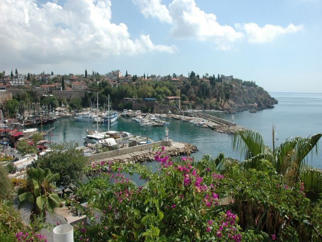 KALEİÇİ-YAT LİMANI