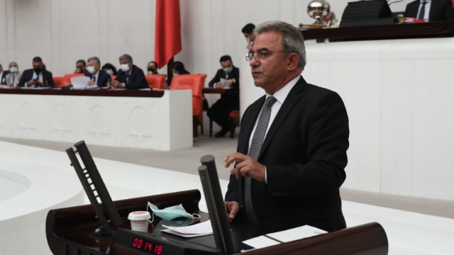 “Koyundan daha mı değersizler?”