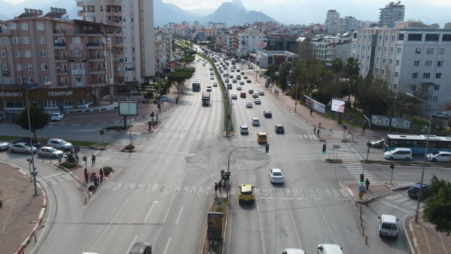 Kavşaklara rötuş yapılıyor