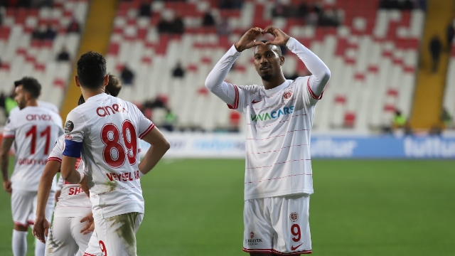 Sivasspor: 0 Antalyaspor: 2