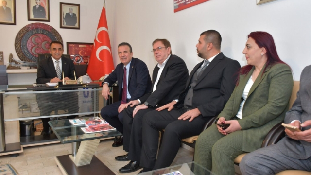 MHP adayları sahaya indi
