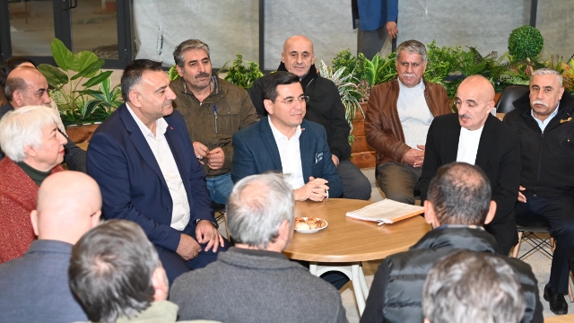 Tütüncü, Doğu garajında