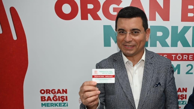 Tütüncü organlarını bağışladı