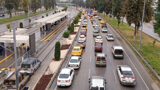 Kadın istihdamını düşürdü