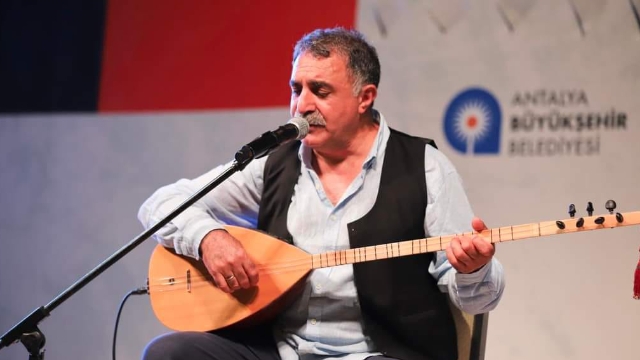 Elmalı’da Erdal Erzincan coşkusu