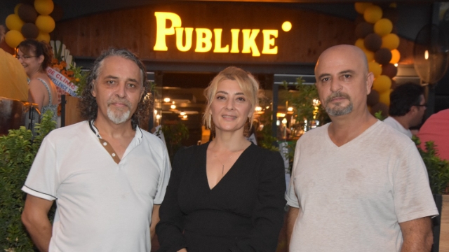 Publike yeni yerinde