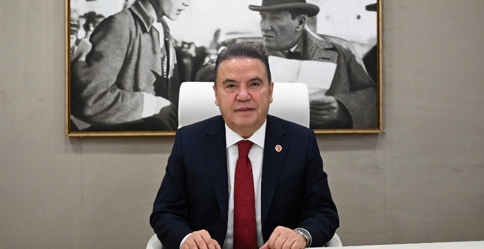 Muhittin Böcek’ten Anneler Günü Mesajı
