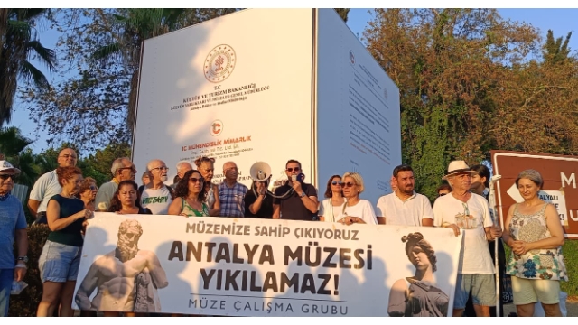 ‘Liyakatsiz kadrolar bunlar’