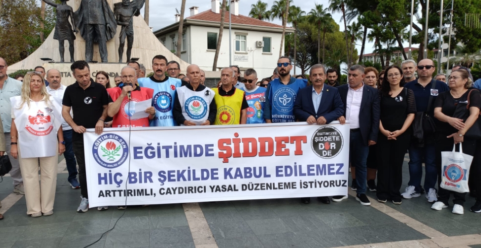 Kadın öğretmene şiddete tepki