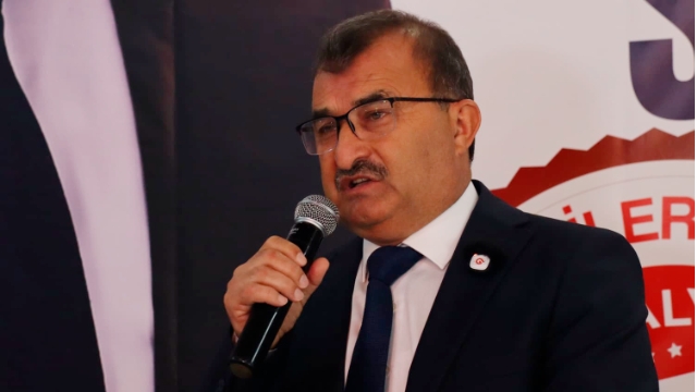 Makamlar iftira atmak için değildir!