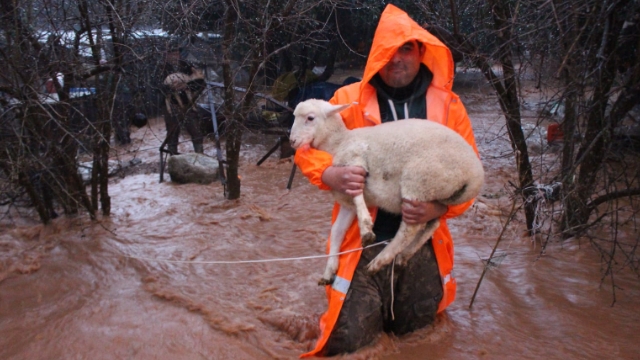 Büyükşehir ekipleri teyakkuzda