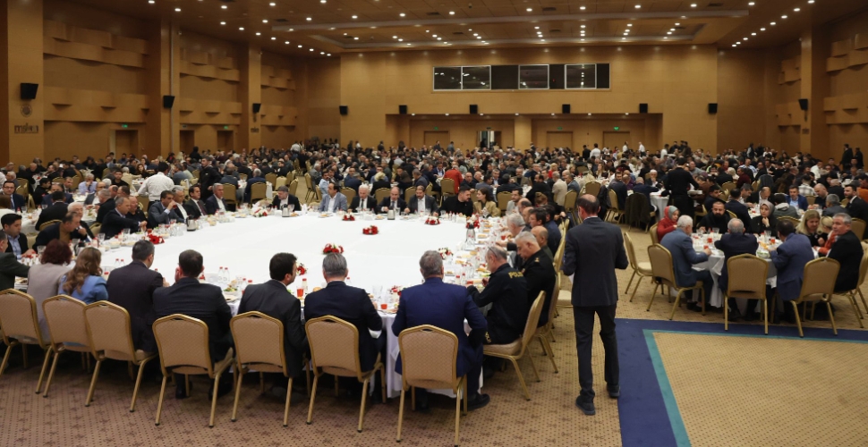‘Bu masa gönül ve güç birliğidir’