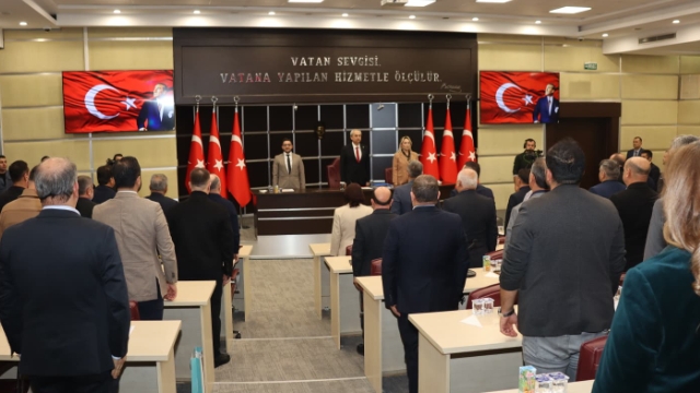 Deniz Baykal’ın ismi parka verildi