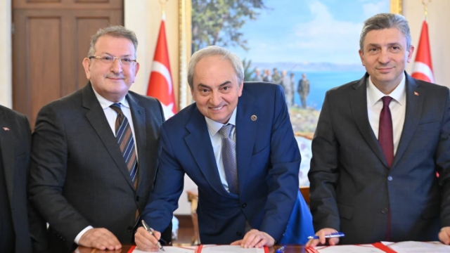 “Geleceğin Kepez’ini inşa ediyoruz”