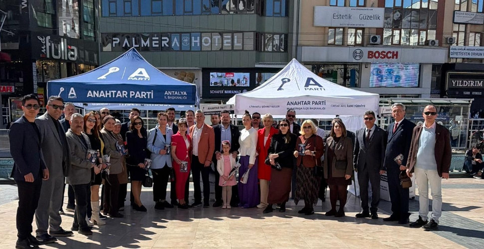 Anahtar Parti Antalya'dan Kadınlar Günü Etkinliği