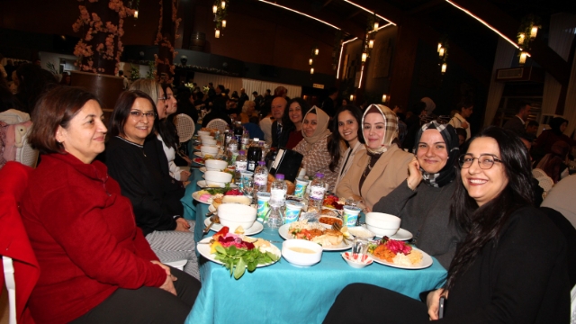 Andeva Grup’tan 30. Yıl İftarı