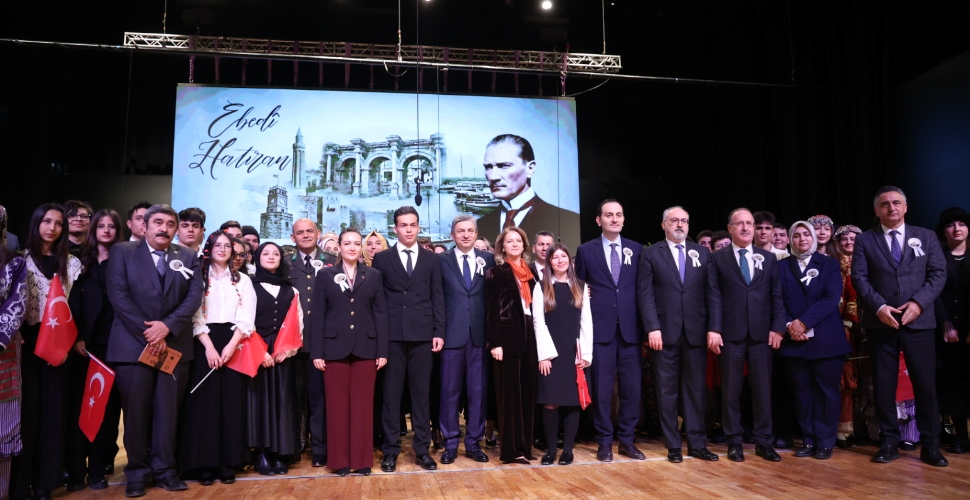 Atatürk’ün Antalya’ya gelişinin 96. yıldönümü törenle kutlandı