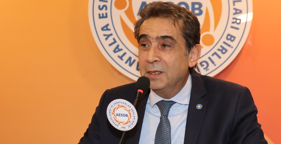 Kaya’dan istifa çağrısı