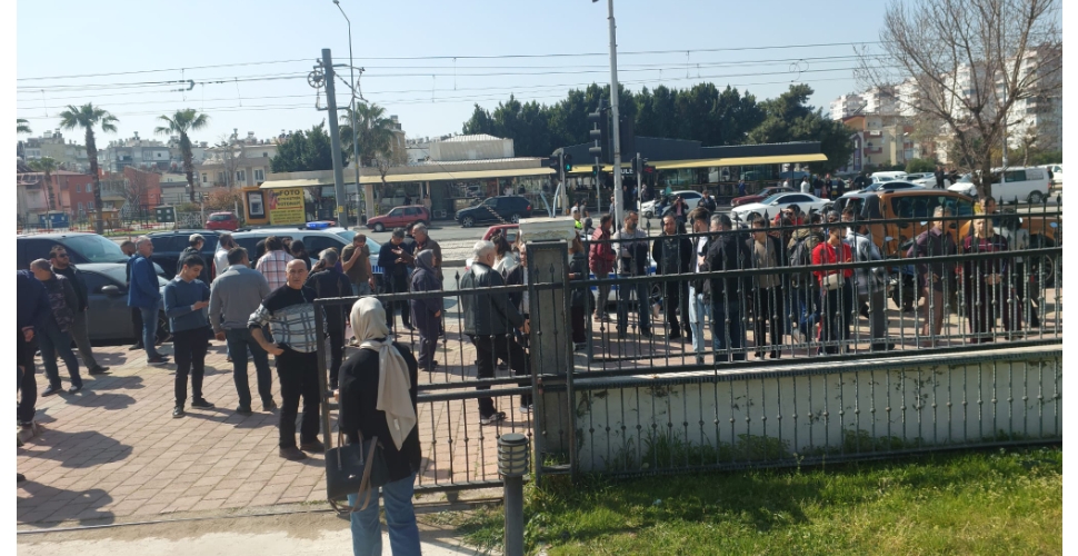 Kepez Kaymakamlığı’nda silah sesleri