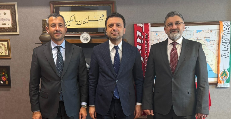 Kumbul, AK Parti’ye geçiyor