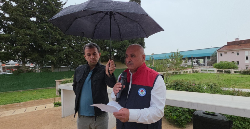 Okul saldırıları sonrası gıyabi cenaze namazı kılındı