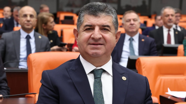 Cavit Arı’dan bayram mesajı