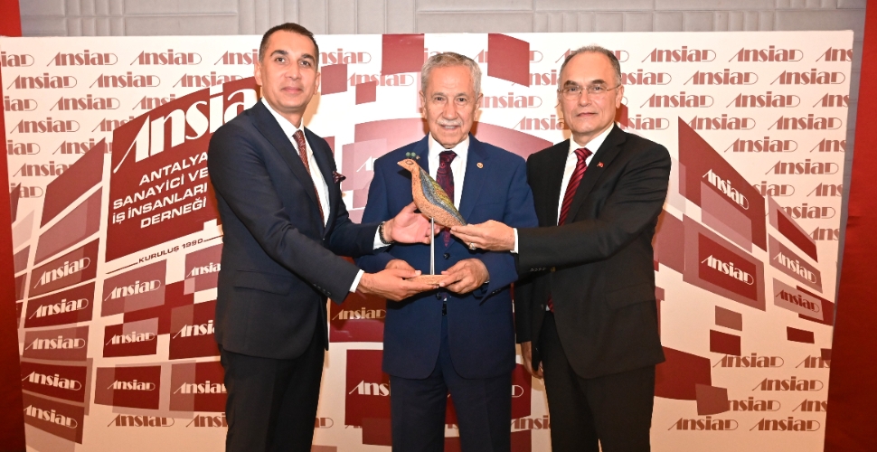 ‘Sıkıntıların temelinde sıradanlaşma var’
