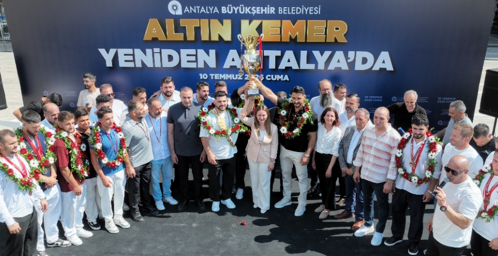 Erkan Taş’a coşkulu karşılama