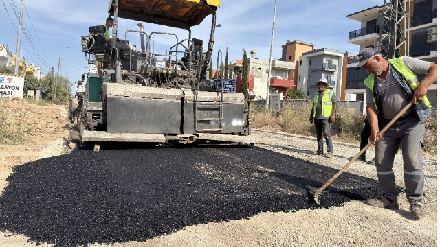 Bozuk yollar düzeltiliyor