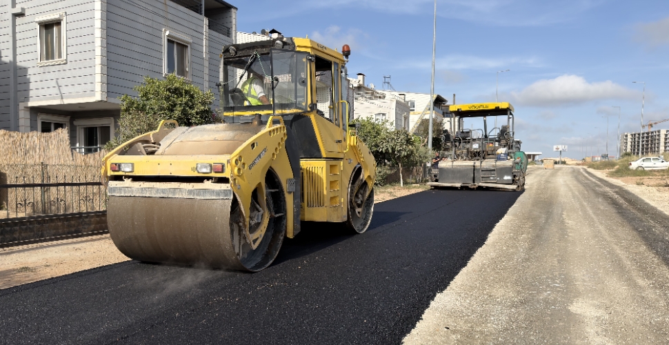 Bozuk yollar düzeltiliyor