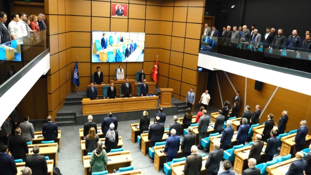 Üsküdar AK Parti’ye geçti