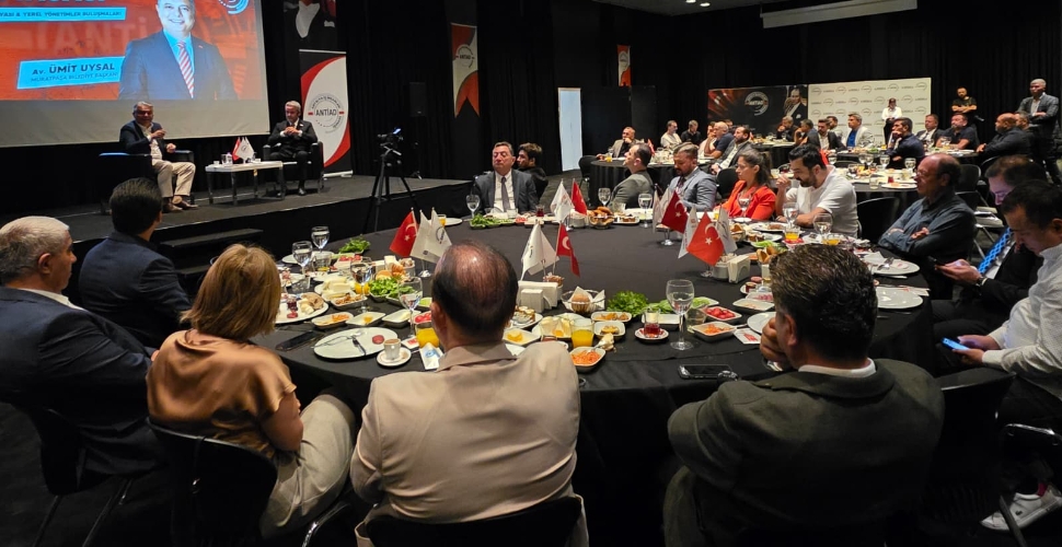 Ümit Uysal: “Aday olacağım”