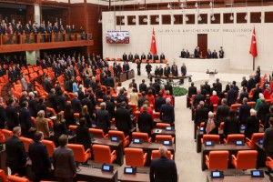 Siyasi partilerin samimiyet sınavı