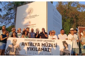 ‘Liyakatsiz kadrolar bunlar’